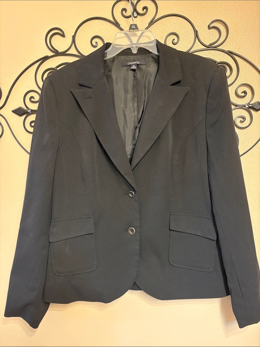 Chadwicks Black Classic Two-Button Blazer